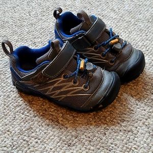 Keen boys Velcro sneaker